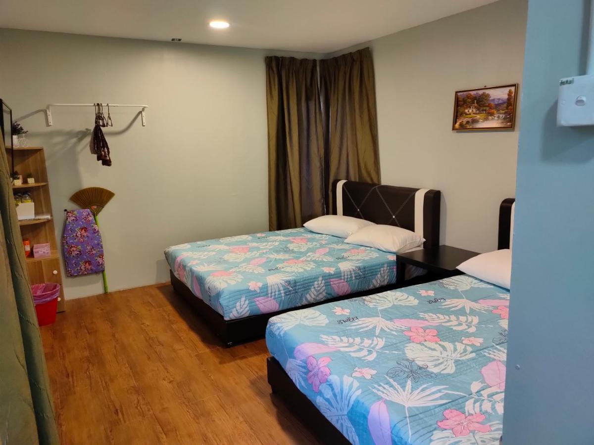 פסיר פוטה Aleesa Roomstay מראה חיצוני תמונה