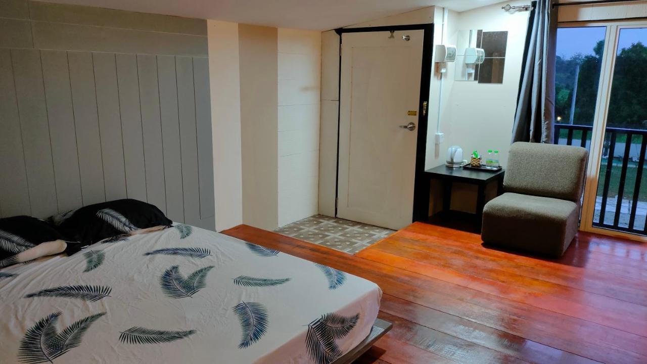 פסיר פוטה Aleesa Roomstay מראה חיצוני תמונה