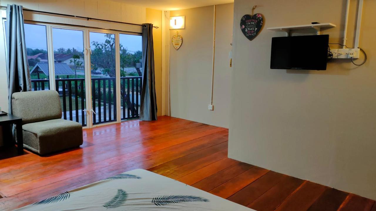 פסיר פוטה Aleesa Roomstay מראה חיצוני תמונה