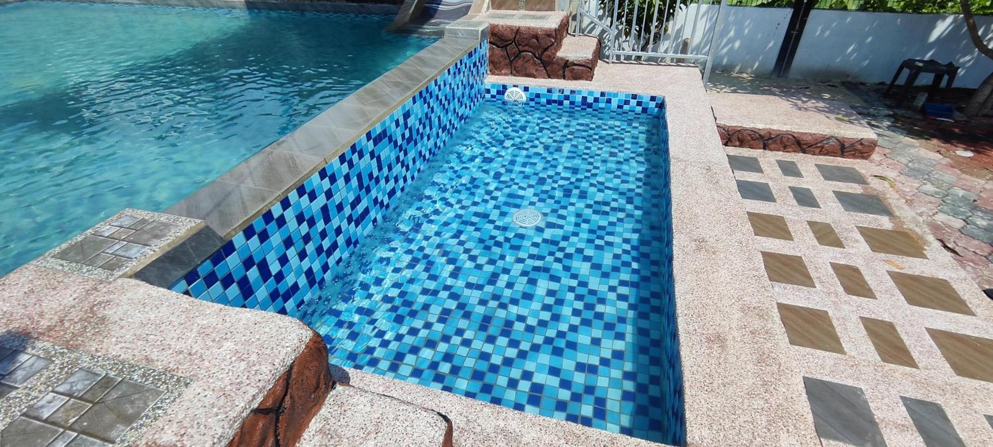 פסיר פוטה Aleesa Roomstay מראה חיצוני תמונה